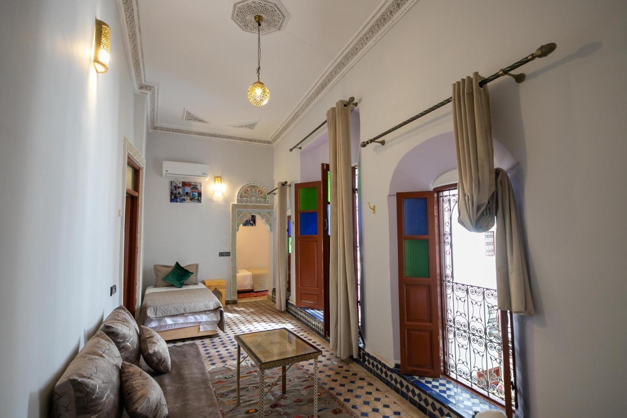 Riad Tarab Fès Exteriör bild